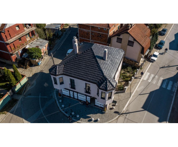 Керамическая черепица Mladost Континентал ЛЮКС черный