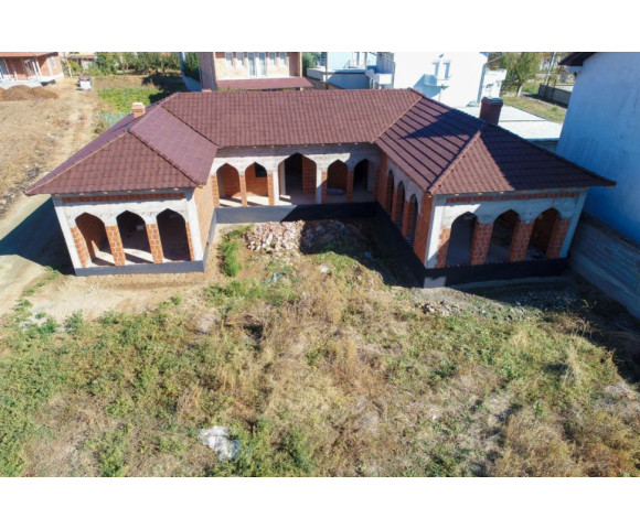 Керамическая черепица Mladost Континентал ЛЮКС вишневый